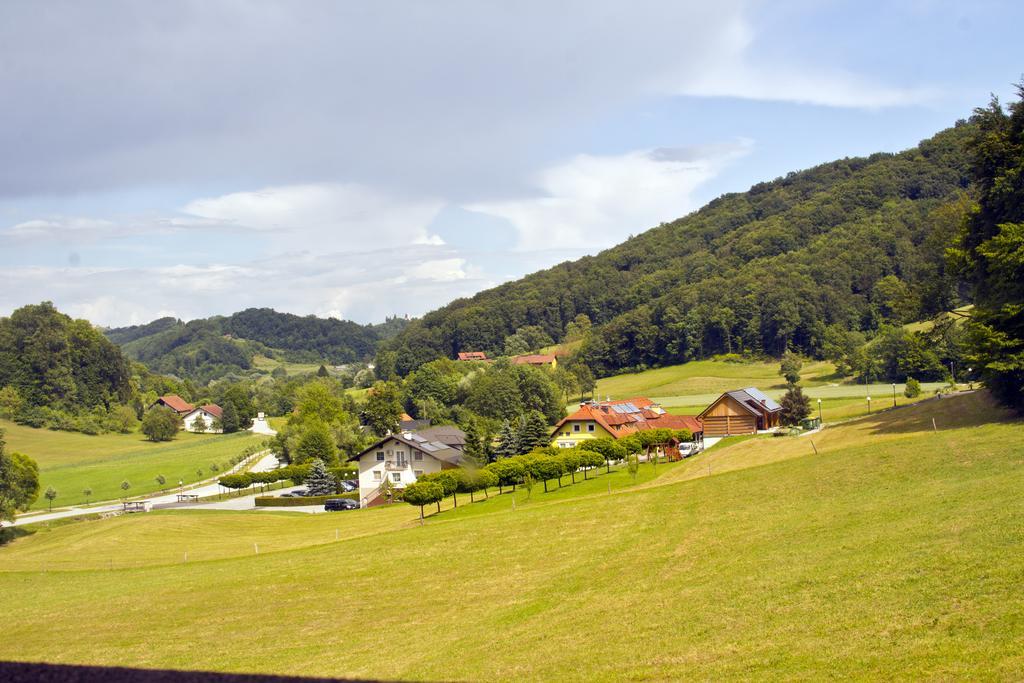 Tourist Farm Mraz Villa Podcetrtek Luaran gambar